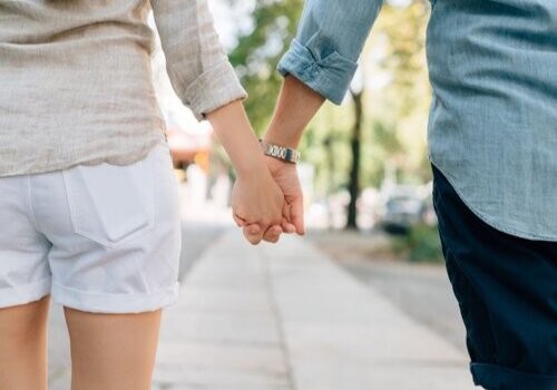 贵阳外遇调查取证：夫妻婚前债务一方不知情的认定